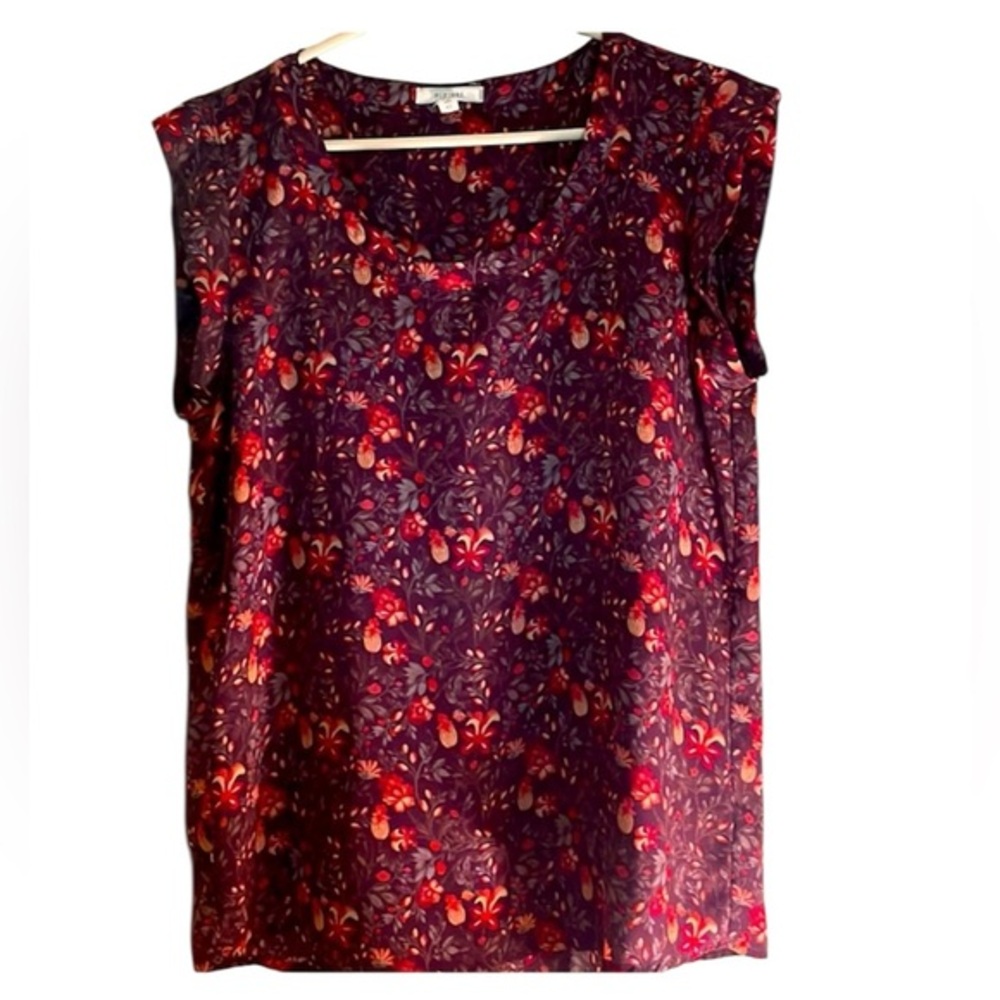 pleione shirt xs